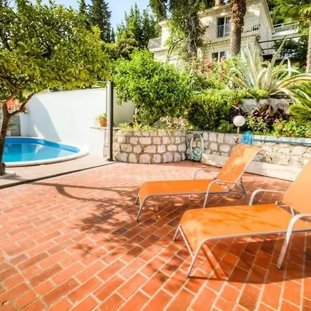 Nina- Comfort Triple With Balcony And Sea View * Mlini