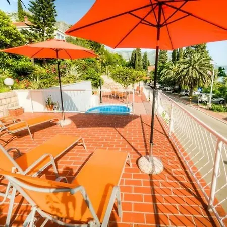 Nina- Comfort Triple With Balcony And Sea View Apartament *