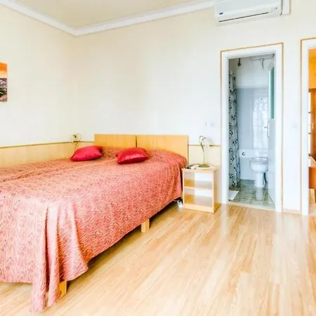 Nina- Comfort Triple With Balcony And Sea View Apartmán