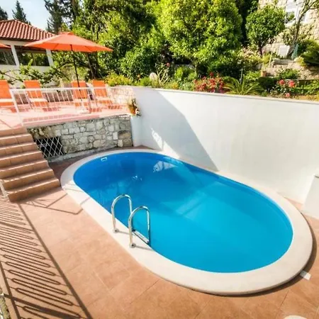 Nina- Comfort Triple With Balcony And Sea View Mlini